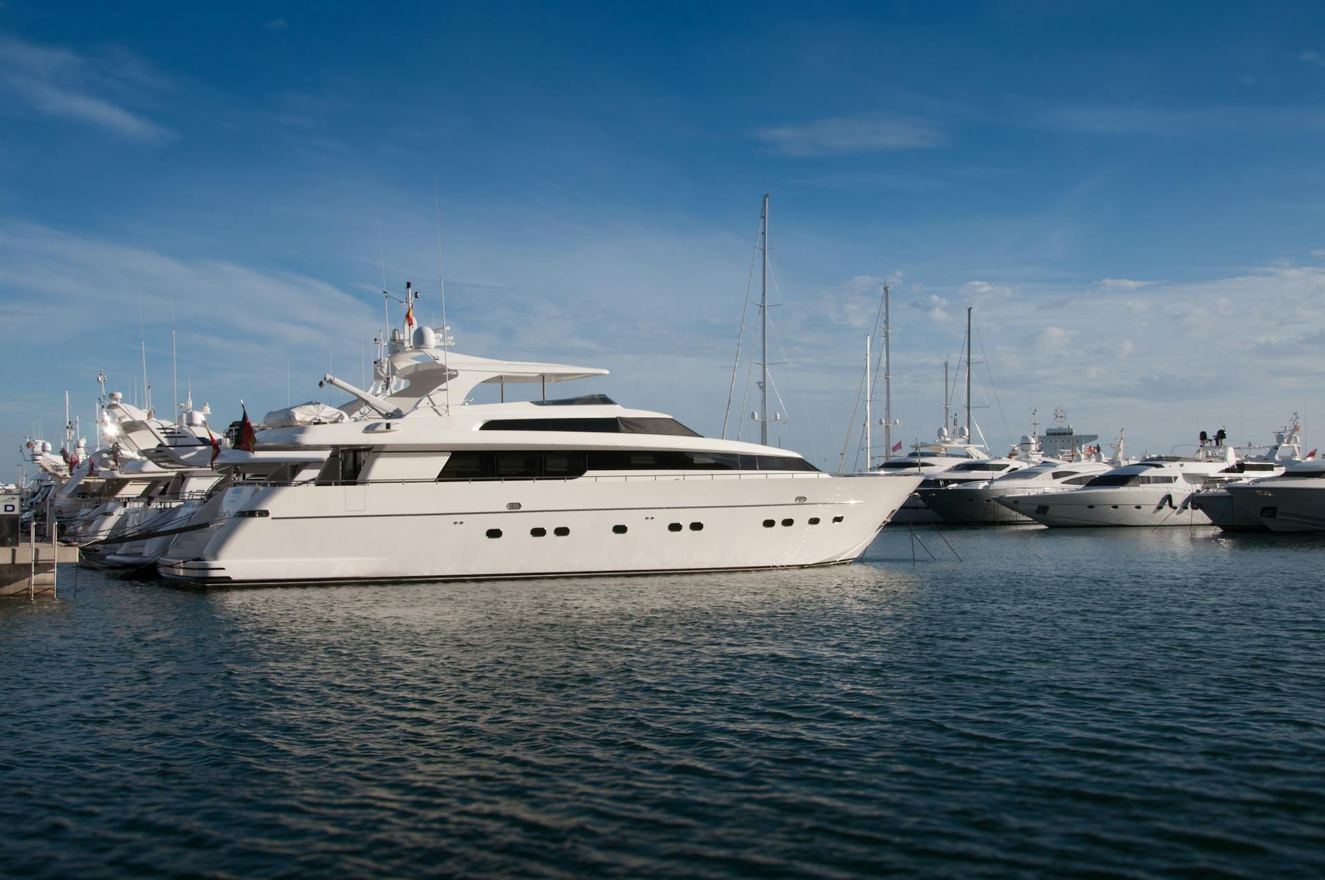 Step-by-Step Guide to Getting an MMSI Number for Your Yacht